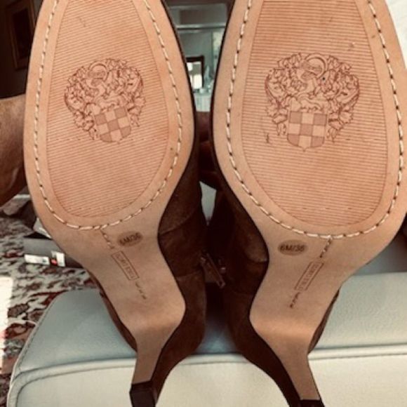 Vince Camuto Over the Knee Tall Brown Boot (NWOT) Size 6 - Picture 7 of 8